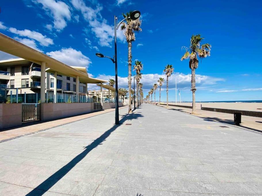 Stylish Apartment With Terrace On The Beachfrom Valencia Exterior foto